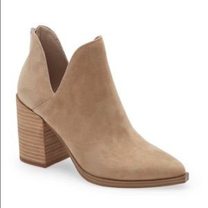 NWOT Steve Madden Cedar Bootie 8M
